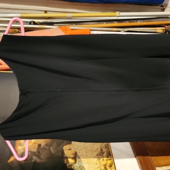 AFTERDARK WOMEN'S LONG LENGHT DRESS ( SIZE 16 ). - Picture 6 of 8